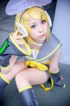 blonde_hair cosplay default_costume hirano_kurita kagamine_rin vocaloid rating:Safe score:1 user:Log