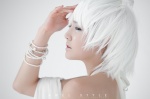 bracelet han_ga_eun white_hair rating:Safe score:0 user:mock