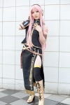 armband boots cosplay detached_sleeves headset kanzaki_manami kunoichi megurine_luka pink_hair thighhighs vocaloid rating:Safe score:1 user:pixymisa