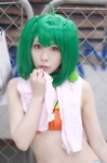 ahoge bikini_top cosplay green_hair macross macross_frontier mashiro_ayaki ranka_lee swimsuit towel twintails rating:Safe score:0 user:nil!
