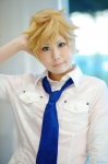 blonde_hair cosplay crossplay dress_shirt hatomune headset kagamine_len tie vocaloid world_is_mine_(vocaloid) rating:Safe score:0 user:nil!