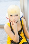 blonde_hair blue_eyes cosplay dress headphones kamitsure_(pokemon) leggings pokemon ren_(iii) rating:Safe score:0 user:pixymisa