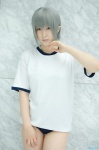 buruma cosplay gym_uniform nagato_yuki narihara_riku shorts silver_hair suzumiya_haruhi_no_yuuutsu tshirt rating:Safe score:0 user:nil!