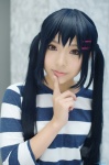 asae_ayato cosplay hair_clips k-on! nakano_azusa tshirt twintails rating:Safe score:0 user:nil!