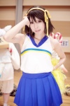 cheerleader cosplay hairband hair_ribbons miniskirt mizuno_shiro pleated_skirt pom_poms skirt suzumiya_haruhi suzumiya_haruhi_no_yuuutsu tank_top rating:Safe score:0 user:Log