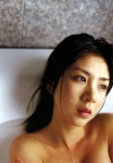 bathtub close-up darn_tarn hoshino_aki topless wet rating:Questionable score:1 user:nil!