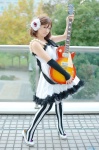 cosplay detached_sleeves dress guitar hirasawa_yui kishigami_hana k-on! pantyhose rating:Safe score:3 user:nil!