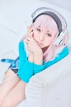 cosplay hakuhi_kaede headphones hoodie miniskirt nitro_super_sonic pink_eyes pink_hair skirt super_soniko rating:Safe score:0 user:pixymisa