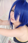 ahoge bed bikini_top blue_hair cosplay ikkitousen kanu_unchou kibashi swimsuit rating:Safe score:1 user:nil!