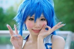 ahoge blue_hair cosplay croptop himemiya_mahore izumi_konata lucky_star rating:Safe score:2 user:pixymisa