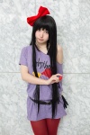 akiyama_mio cosplay hairbow k-on! one_glove pantyhose tank_top tshirt uu rating:Safe score:3 user:nil!