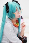 aoki aqua_hair cosplay glasses hair_scrunchie hatsune_miku headphones project_diva sound_(vocaloid) sweatshirt thighhighs twintails vocaloid rating:Safe score:0 user:pixymisa
