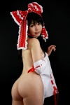 ass cosplay detached_sleeves hairbow hakurei_reimu higurashi_rin nude touhou rating:Questionable score:6 user:Beako