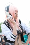collar cosplay headphones itsuki_akira jacket nitro_super_sonic pink_hair super_soniko tubetop rating:Safe score:0 user:pixymisa