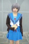 cardigan cosplay nagato_yuki onagi_mayu pleated_skirt purple_hair sailor_uniform school_uniform skirt suzumiya_haruhi_no_yuuutsu rating:Safe score:0 user:nil!