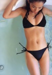 bathtub bikini cleavage hatachi_20 ichikawa_yui side-tie_bikini swimsuit wet rating:Safe score:1 user:nil!