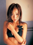 bathroom bathtub bikini_top cleavage kiguchi_aya sabranet_cover_girl_2007 swimsuit wet rating:Safe score:1 user:nil!