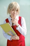 aoki blonde_hair blouse cosplay hidamari_sketch pleated_skirt school_uniform skirt vest yuno_(hidamari_sketch) rating:Safe score:1 user:pixymisa