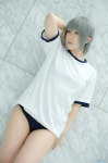 buruma cosplay gym_uniform nagato_yuki narihara_riku shorts silver_hair suzumiya_haruhi_no_yuuutsu tshirt rating:Safe score:1 user:nil!