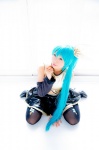 aqua_hair black_legwear cosplay croptop detached_sleeves hairbow hatsune_miku mashiro_yuki pleated_skirt ponytail project_diva skirt thighhighs vocaloid zettai_ryouiki rating:Safe score:0 user:nil!