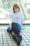 arata cosplay hair_clips hirasawa_yui k-on! pantyhose pleated_skirt skirt tshirt rating:Safe score:1 user:nil!