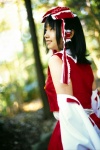 blouse cosplay detached_sleeves hairbow hakurei_reimu matsunaga_ayaka miko skirt touhou rating:Safe score:0 user:nil!