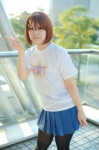 arata cosplay hair_clips hirasawa_yui k-on! pantyhose pleated_skirt skirt tshirt rating:Safe score:0 user:nil!