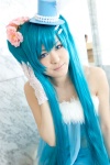 aqua_hair bikini cinnamon_roll_(vocaloid) cosplay dress flowers gloves hat hatsune_miku key swimsuit twintails vocaloid rating:Safe score:0 user:pixymisa