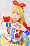 <3 aikatsu! blonde_hair blouse cosplay hairbow hoshimiya_ichigo miniskirt nariko skirt tie rating:Questionable score:0 user:nil!