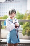 ayase_yoku cosplay glasses nagato_yuki pleated_skirt sailor_uniform school_uniform silver_hair skirt suzumiya_haruhi_no_yuuutsu rating:Safe score:0 user:nil!