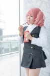 blouse cosplay inu_boku_secret_service jumper pink_hair pocky roromiya_karuta sakuramizu_rinnai twintails rating:Safe score:0 user:pixymisa