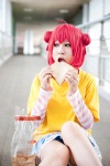 akaza_akari aliga blouse cosplay red_hair skirt striped tshirt twin_buns yuruyuri rating:Safe score:0 user:pixymisa