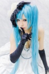 aqua_eyes aqua_hair cosplay dress elbow_gloves flower gloves hat hatsune_miku necklace rau_(cosplayer) twintails vocaloid rating:Safe score:0 user:pixymisa
