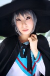 ari cape cosplay nagato_yuki sailor_uniform school_uniform silver_hair suzumiya_haruhi_no_yuuutsu witch_hat rating:Safe score:0 user:nil!
