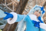ageha blue_eyes blue_hair bow coat cosplay hairbow hatsune_miku twintails vocaloid rating:Safe score:1 user:pixymisa