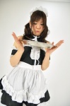 apron cosplay dress hairband kore_ga_watashi_no_goshujin-sama kousaka_yun maid maid_uniform sawatari_mitsuki thighhighs twintails zettai_ryouiki rating:Safe score:1 user:Prishe