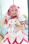 bows choker cosplay dress gloves hairbow kaname_madoka kujyou_konegi pink_hair plushie puella_magi_madoka_magica red_eyes tiered_skirt twintails rating:Safe score:0 user:pixymisa