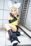 blonde_hair cosplay default_costume headset kagamine_rin mizuno_shiro vocaloid rating:Safe score:2 user:Log
