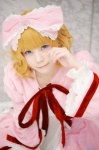 blonde_hair cosplay dress hairbow hinaichigo rozen_maiden yukako rating:Safe score:0 user:nil!