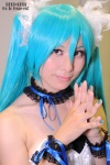 aqua_hair blouse choker cosplay hatsune_miku shutaro twintails vocaloid wristband rating:Safe score:0 user:pixymisa