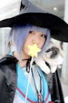 blue_hair cape cat cosplay minatsuki_naru nagato_yuki purple_hair sailor_uniform school_uniform suzumiya_haruhi_no_yuuutsu wand witch_hat rating:Safe score:1 user:nil!