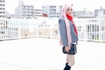 blazer blouse cosplay darling_in_the_franxx emerald horns kneesocks pink_hair pleated_skirt ratings:s scarf school_uniform skirt tie usakichi zero_two rating:Questionable score:0 user:nil!