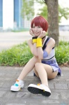 choker cosplay kairi_(kingdom_hearts) kingdom_hearts maitako miniskirt red_hair skirt tank_top rating:Safe score:1 user:nil!
