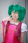 cosplay dress green_hair macross macross_frontier miki necklace ranka_lee red_eyes ribbons twintails vest rating:Safe score:0 user:pixymisa