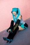 aqua_hair cosplay default_costume detached_sleeves hatsune_miku headset pantyhose pleated_skirt skirt thighhighs tie twintails vocaloid yuno_(mod) zettai_ryouiki rating:Safe score:1 user:nil!