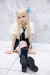 asae_ayato blonde_hair blouse boku_wa_tomodachi_ga_sukunai cosplay kashiwazaki_sena kneesocks pleated_skirt school_uniform skirt rating:Safe score:0 user:pixymisa