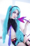 aqua_eyes aqua_hair cosplay croptop fuyu_tsugu hatsune_miku headphones miniskirt skirt sweet_devil_(vocaloid) tie twintails vocaloid rating:Safe score:0 user:hermit-purple
