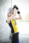 cosplay crossplay gloves kingdom_hearts kingdom_hearts_i riku_(kingdom_hearts) shiiya silver_hair sleeveless_shirt trousers rating:Safe score:1 user:nil!