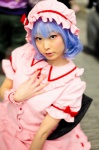 blouse blue_hair cosplay hat remilia_scarlet skirt touhou wings wristband yukki rating:Safe score:1 user:pixymisa