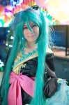 aqua_hair cosplay dress hairbow hatsune_miku mikanagi_iroha project_diva twintails vocaloid rating:Safe score:1 user:nil!